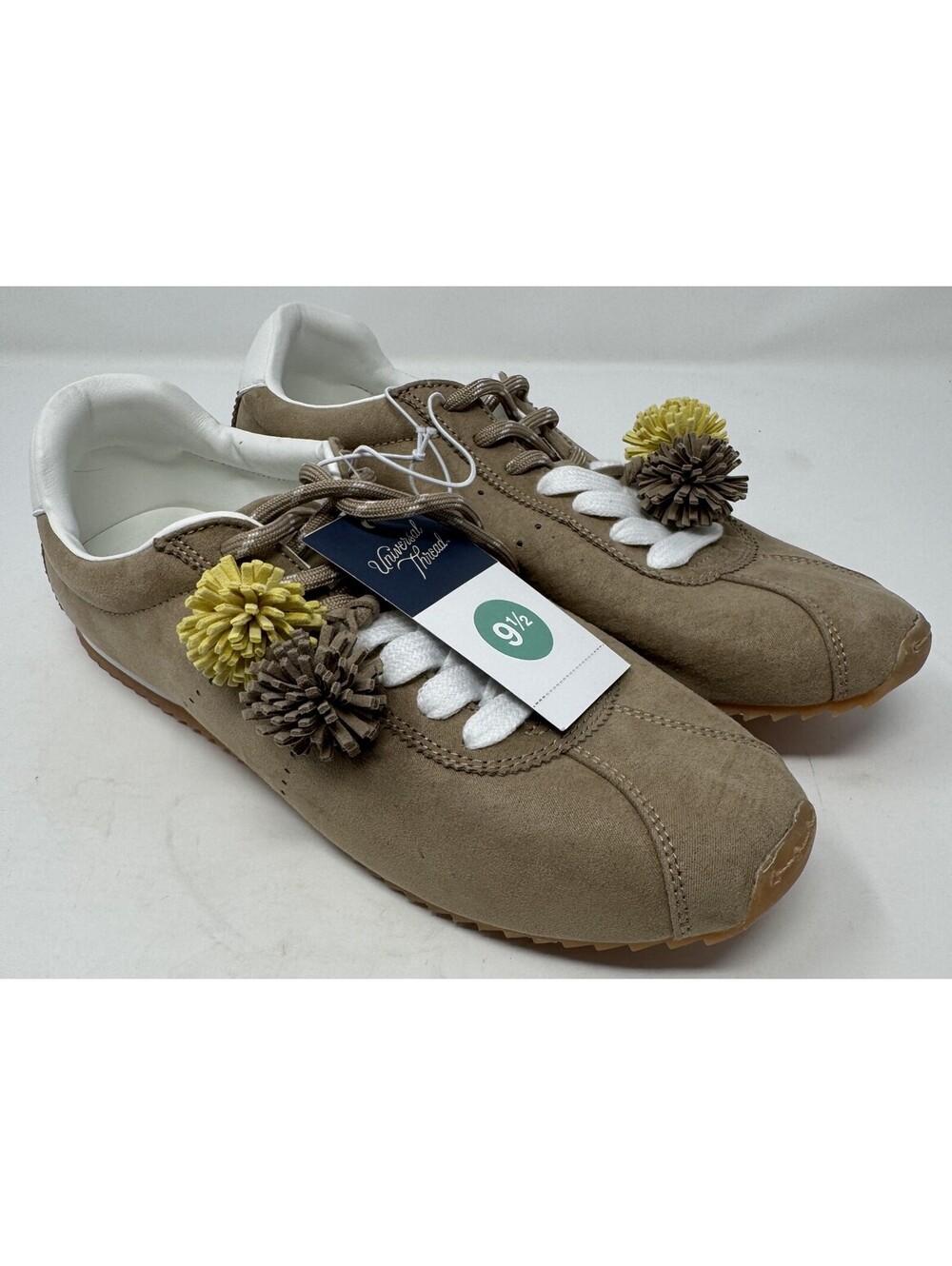 Universal Thread Women's JoJo Sneaker Memory Foam Insole Round Toe Beige Sz 9.5